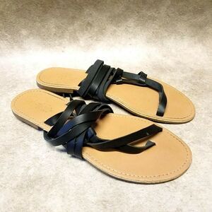 Charlotte Russe Womens Corsica  Size 6 Black  Thong Sandals
